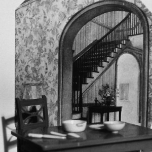 Chair/ Dining Table/ Foyer