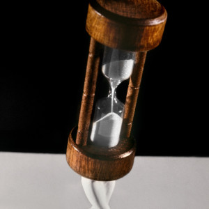 Walking Hourglass, 1989