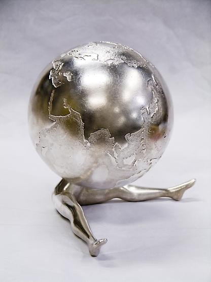 Bending Globe, 2008